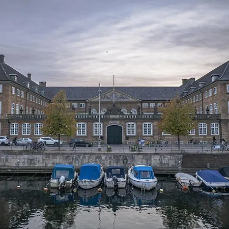 Apartment Xl Flat W 3 Bedrooms By Kings Garden In Cph Copenhagen