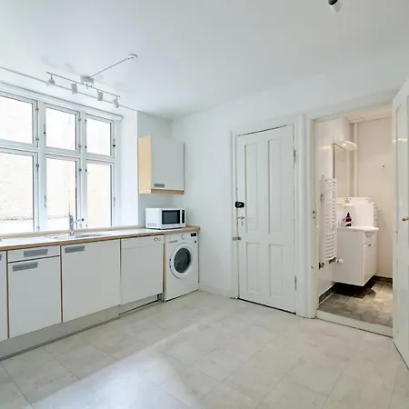 Xl Flat W 3 Bedrooms By Kings Garden In Cph Apartment *